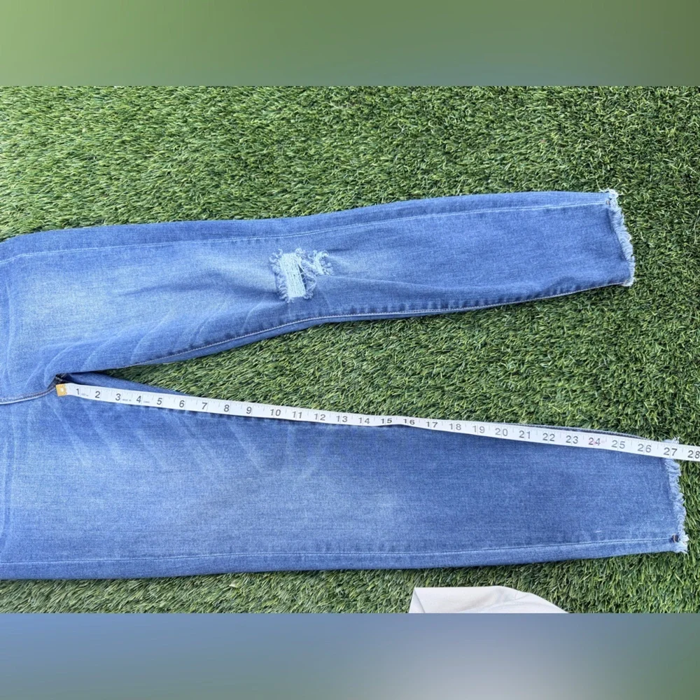 Liverpool Light Blue The High Rise Ankle Denim Jeans - Picture 5 of 9